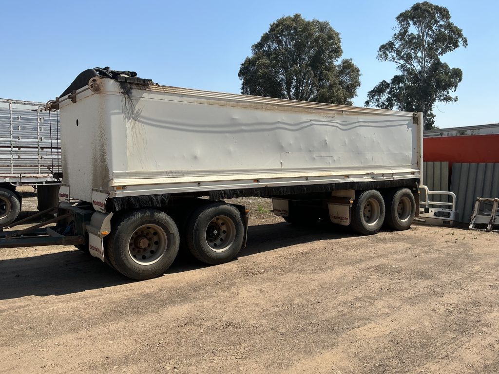 Hamelex Quad Dog Tipper Trailer
