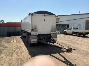 Hamelex Quad Dog Tipper Trailer