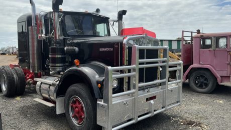 W Model Kenworth