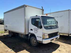 Mitsubishi Canter 2005