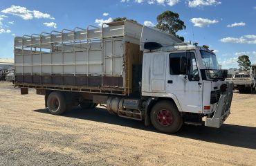 Volvo F17 1987 Truck